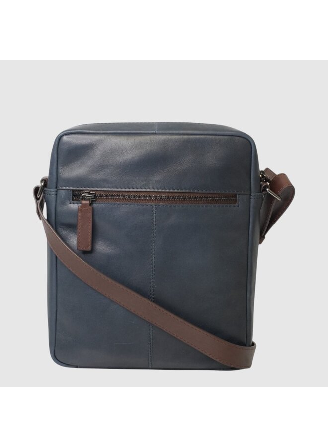 Mid-size Crossbody Utility 6052813