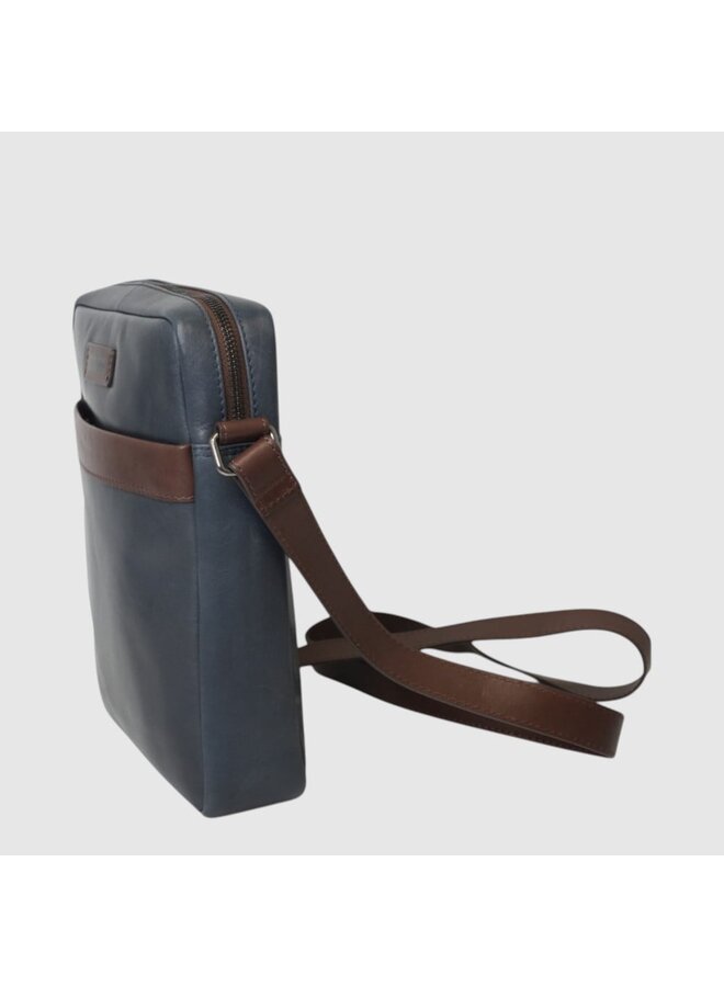 Mid-size Crossbody Utility 6052813