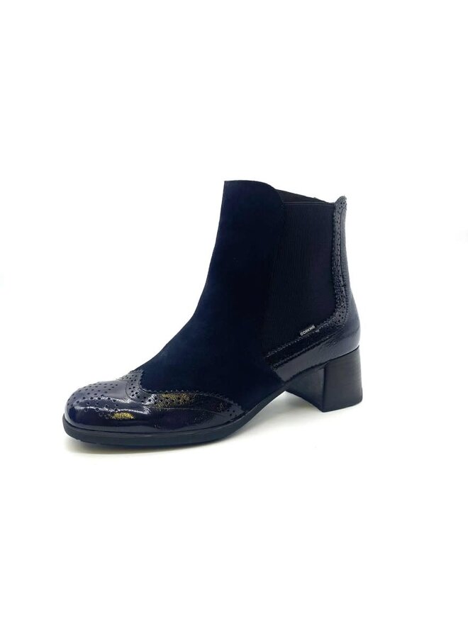 Chelsea zipped bootie D9368