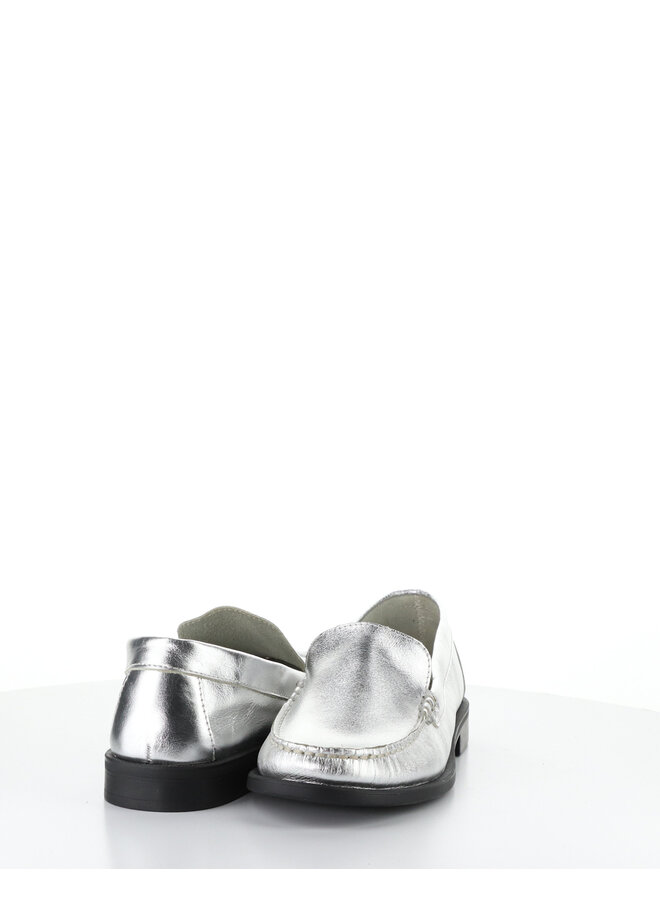 Hand Stitched Mocassin DELA