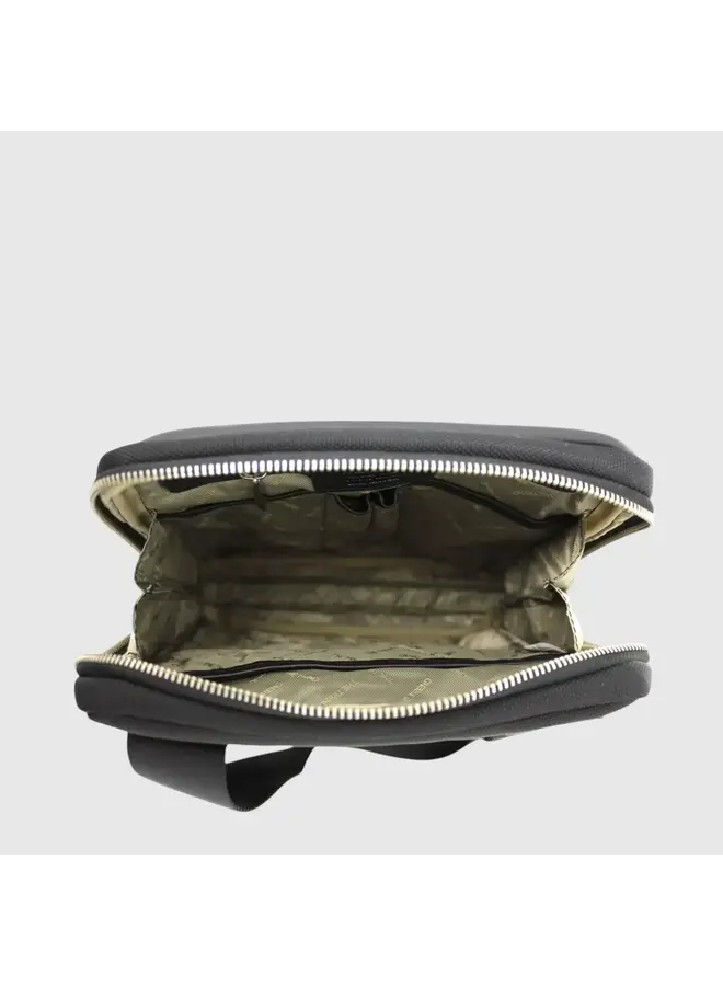 Midsize Utility Cross-Over 1252373