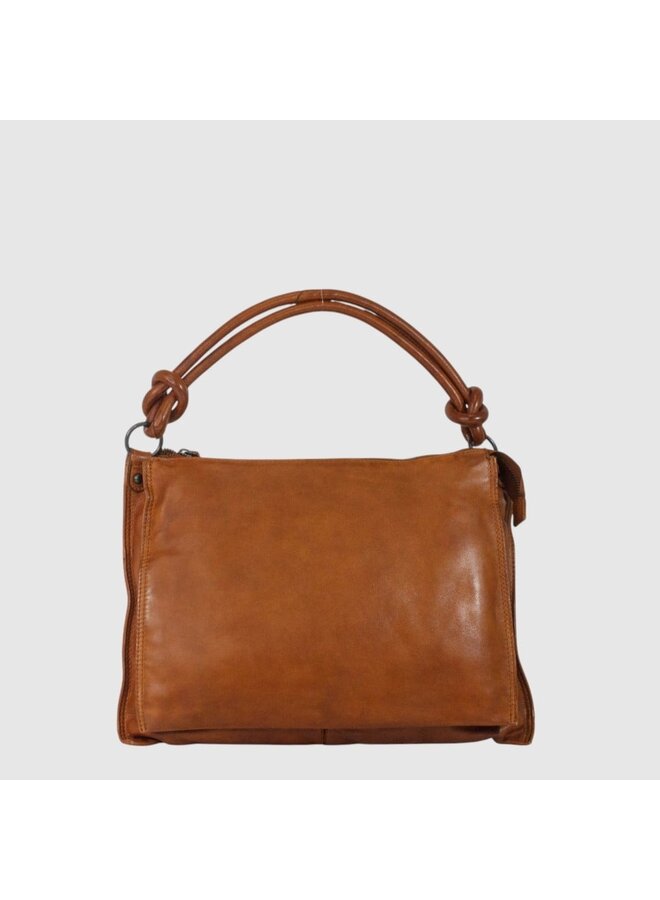 Midsize Flat shoulder handbag 22788