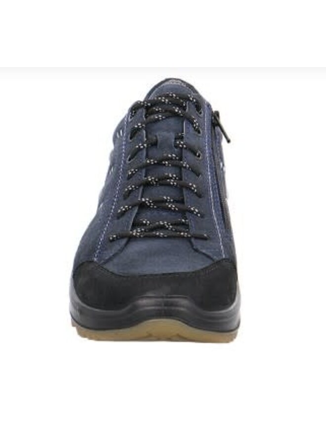 Waterproof Laced shoe 462992