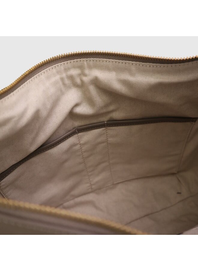 Large shoulder/crossbody 4343605