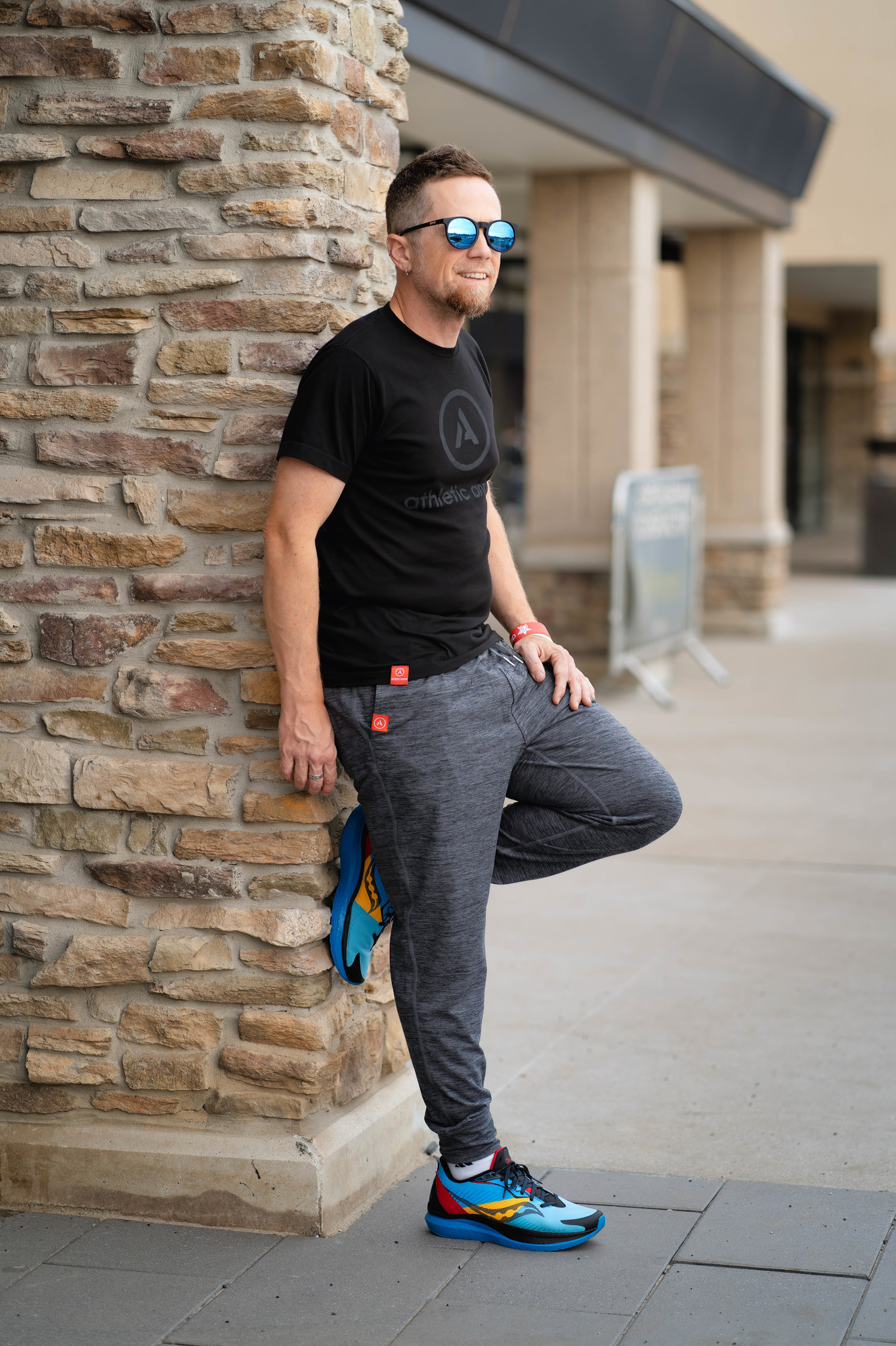 performance tech jogger