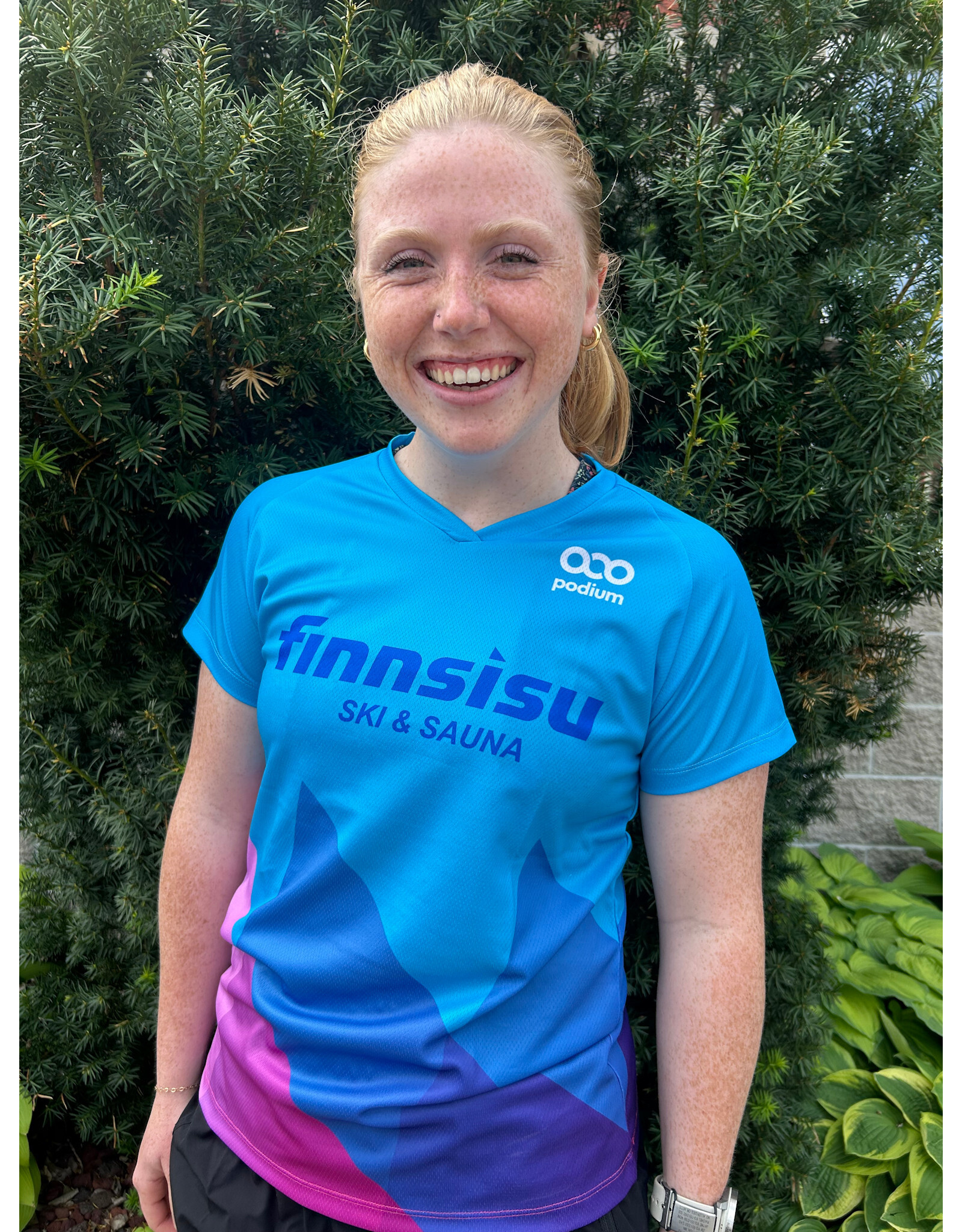 Finn Sisu Podiumwear V-Neck Tee - Women's