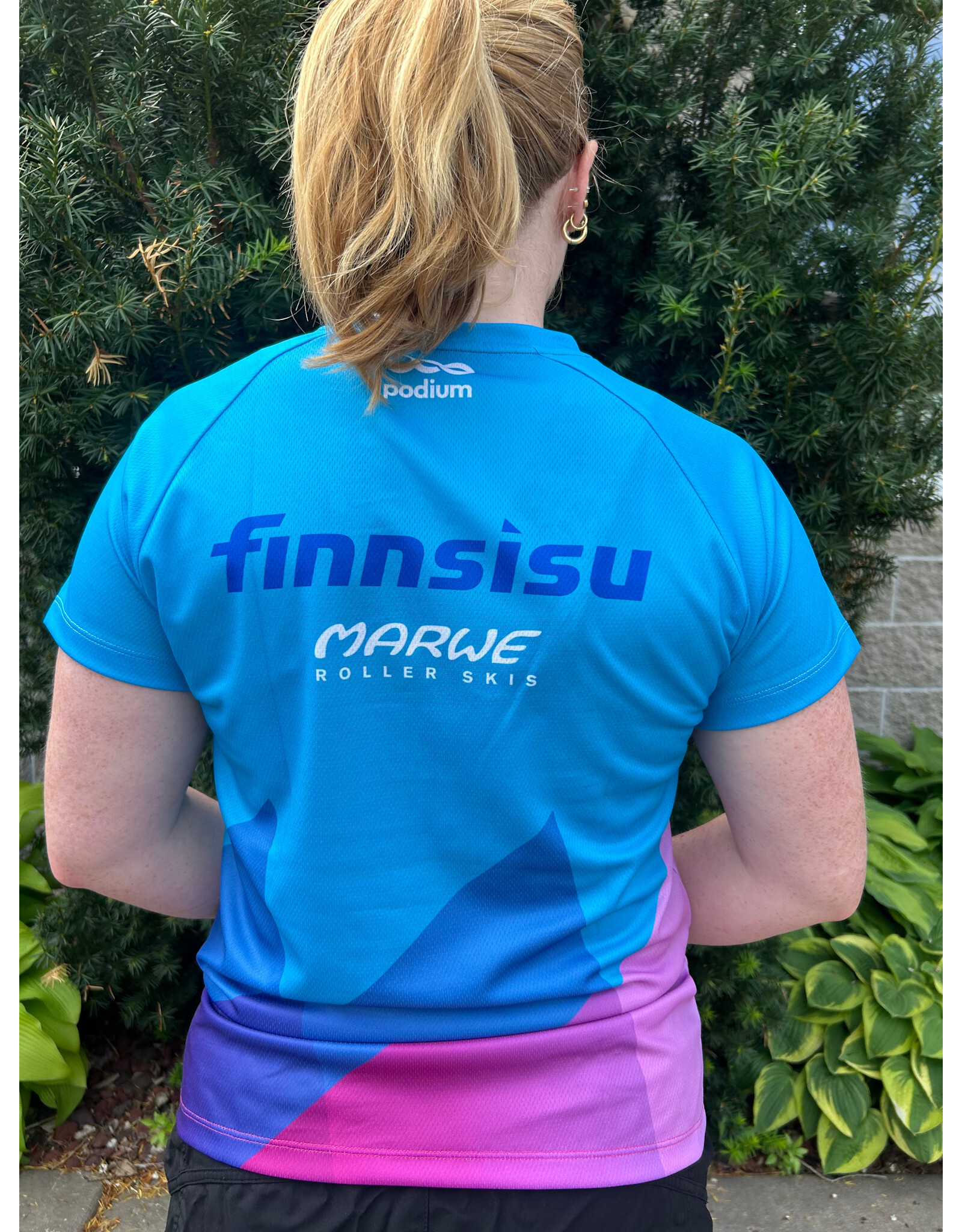 Finn Sisu Podiumwear V-Neck Tee - Women's