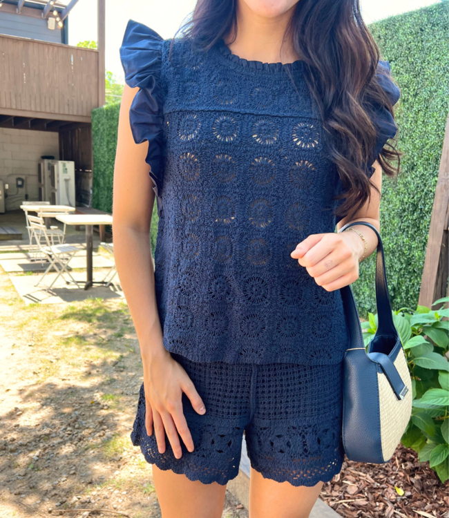 CROCHET FLUTTER TOP