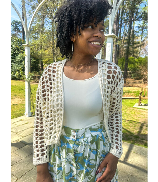 CAM CROCHET SHRUG