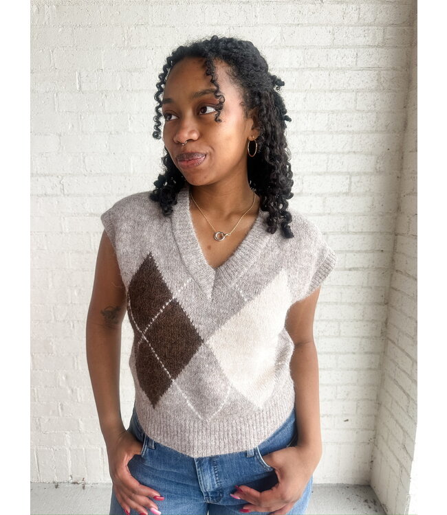 ALY ARGYLE VEST