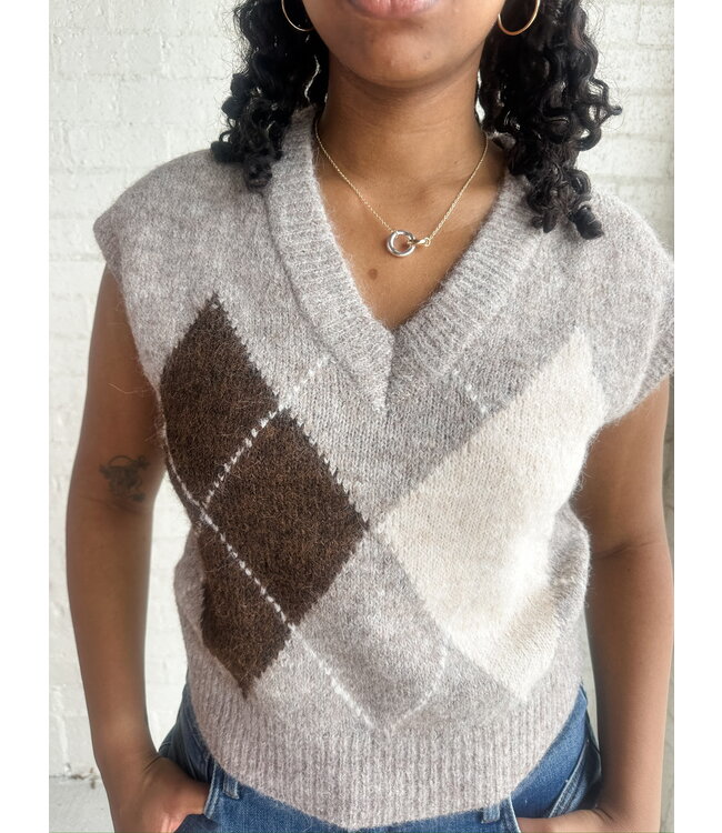 ALY ARGYLE VEST