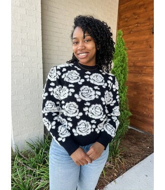 IZZIE SWEATER