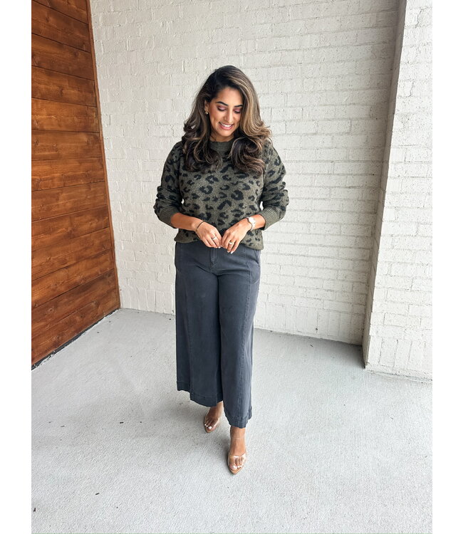 LEOPARD JAQUARD SWEATER