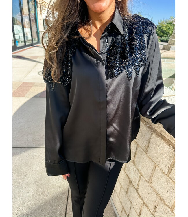 FEATHER EMBELLISH BLOUSE