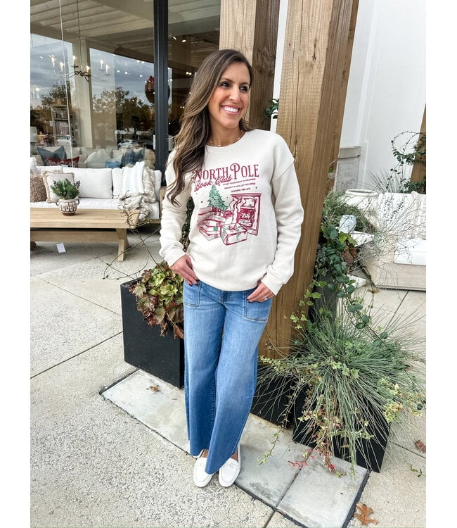 NORTH POLE BOOKCLUB SWEATSHIRT