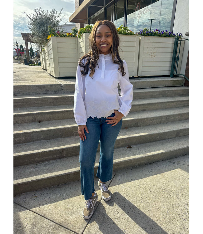 EMBROIDER SLEEVE BLOUSE