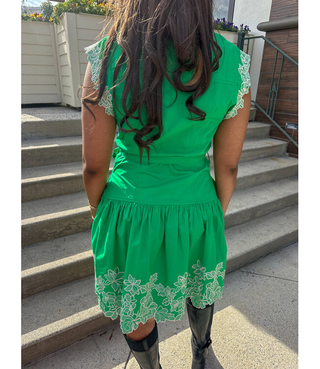 FLORAL EMBROIDER DRESS