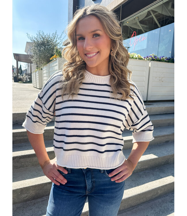 BOXY STRIPE SWEATER