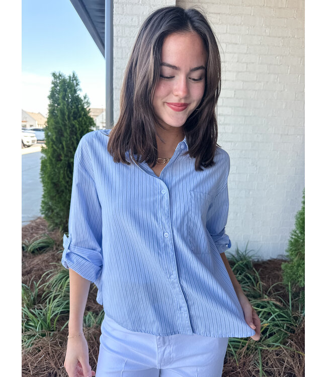 PIN STRIPE COLLAR SHIRT