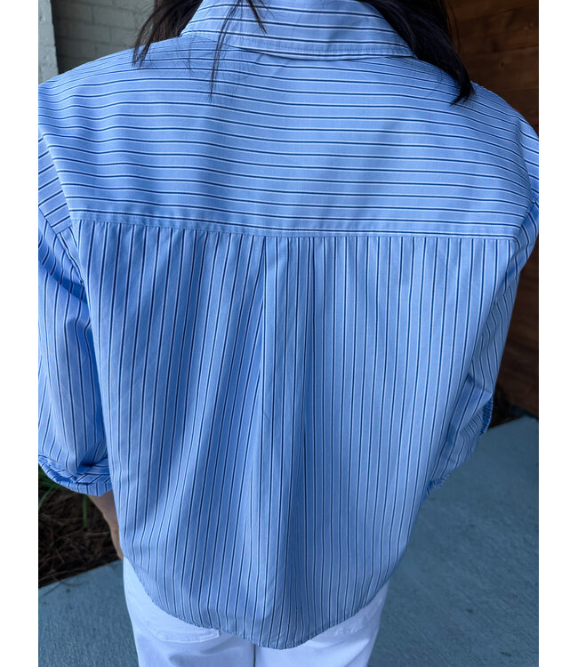 PIN STRIPE COLLAR SHIRT