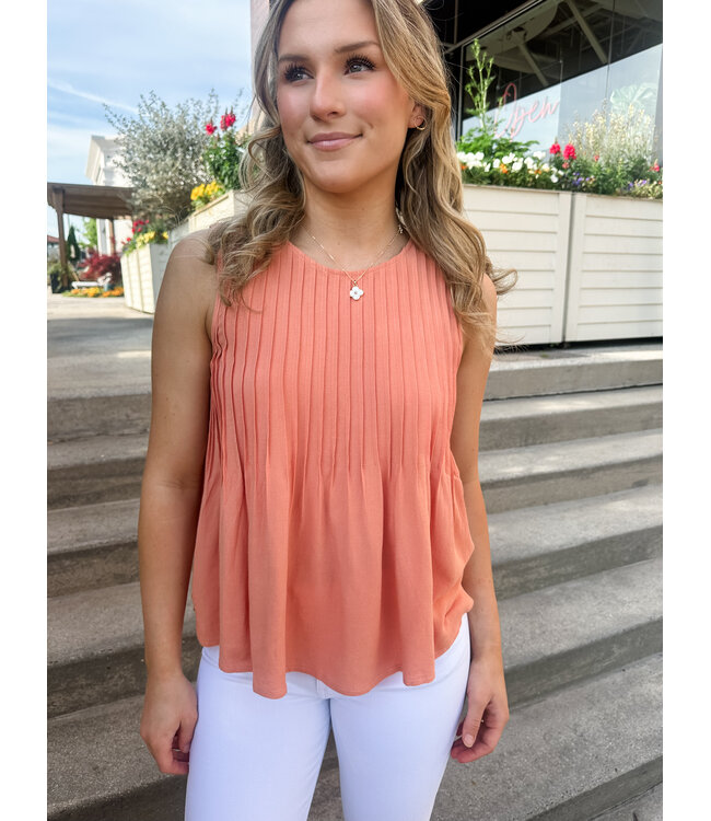 LINEN PLEATED TOP