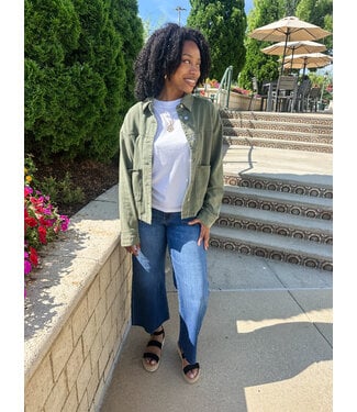 MEG BUTTON PATCH DENIM