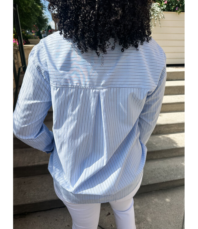 PIN STRIPE BOXY TOP