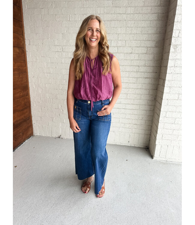 KEYHOLE BUBBLE TOP