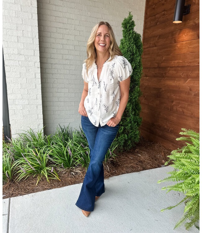FLORAL LINE TOP