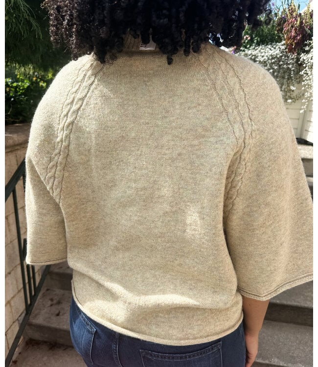 CABLE TURTLENECK SWEATER