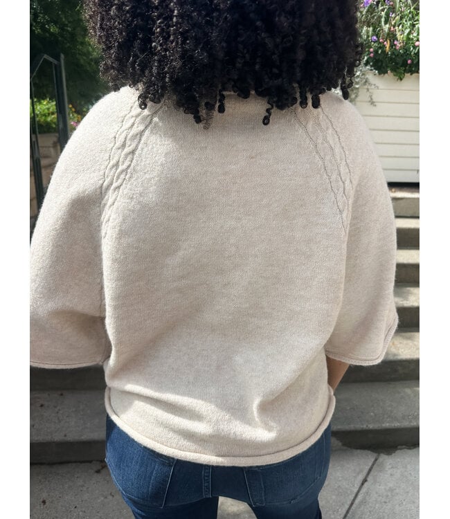 CABLE TURTLENECK SWEATER