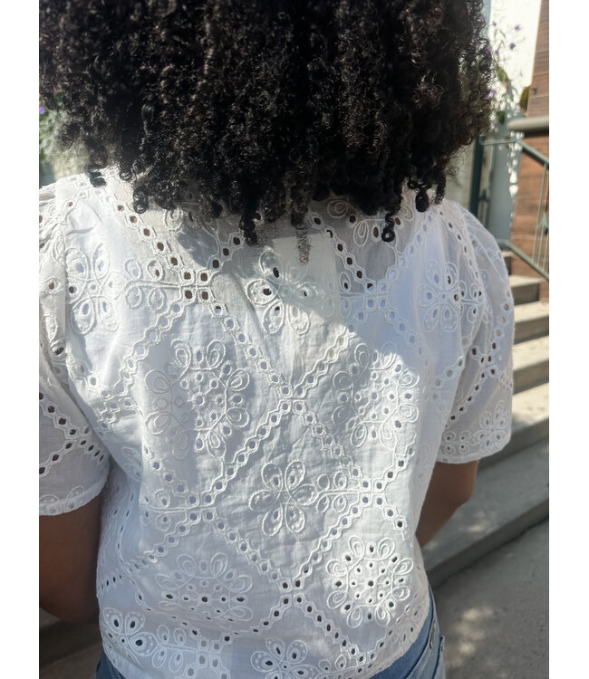 ANGLAISE BLOUSE
