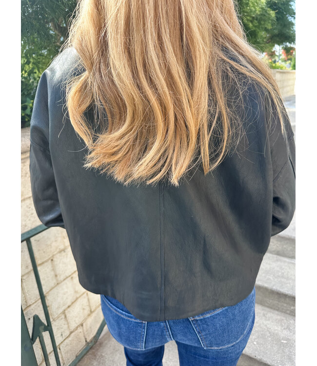 HIGH COLLAR JACKET