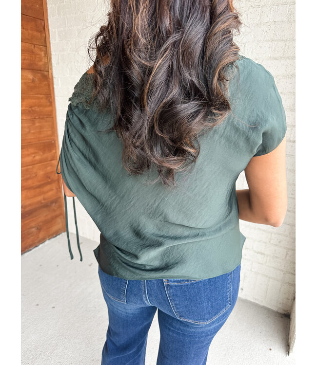DIANA LACE TRIM BLOUSE