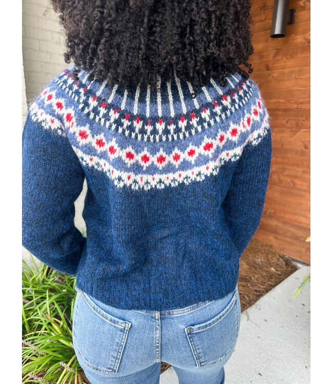 BOLL ISLE SWEATER