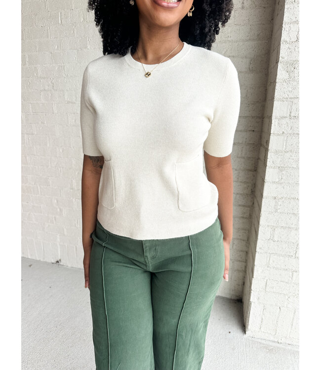 POCKET THIS SWEATER
