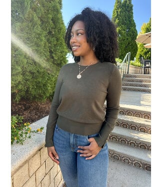 GOLD BUTTON SWEATER
