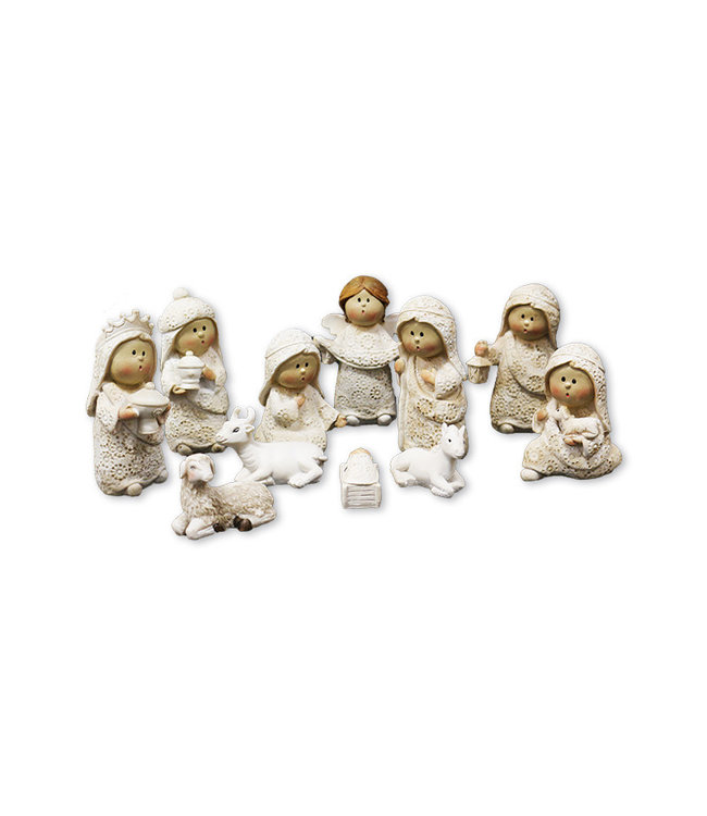 Childlike Nativity with lace pattern ivory resin color 11 pcs