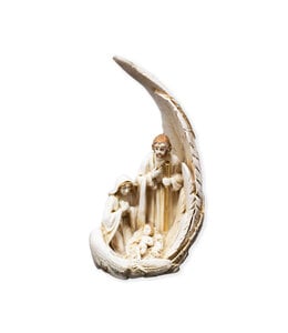 Classic Nativity in an arched feather