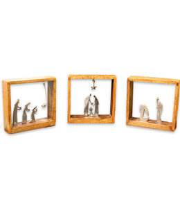 Divine night Nativity scene, three pieces in wood and pewter