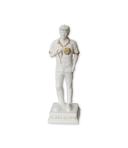 Carlo Acutis statue