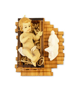 Mangeoire en bois, enfant Jésus et mouton