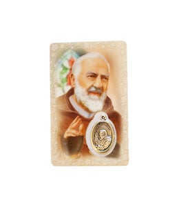 Carte médaille saint Pio de Pietrelcina