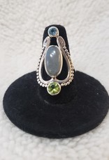 Labradorite, Peridot & Blue Topaz Ring | Size 8