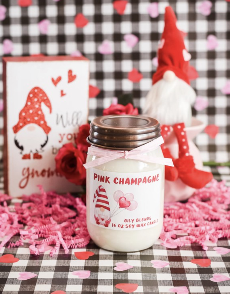 Oily Blends Gnome Valentine Candles