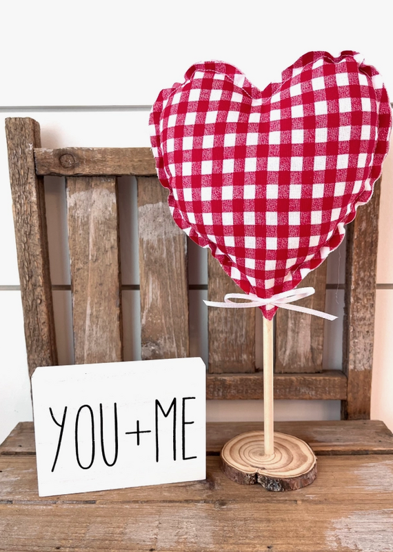 Kate & Em Valentine Rustic Heart Tree *SALE*