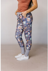 AMPERSAND AVE Ampersand Ave Dancing Floral Joggers (S-3XL)