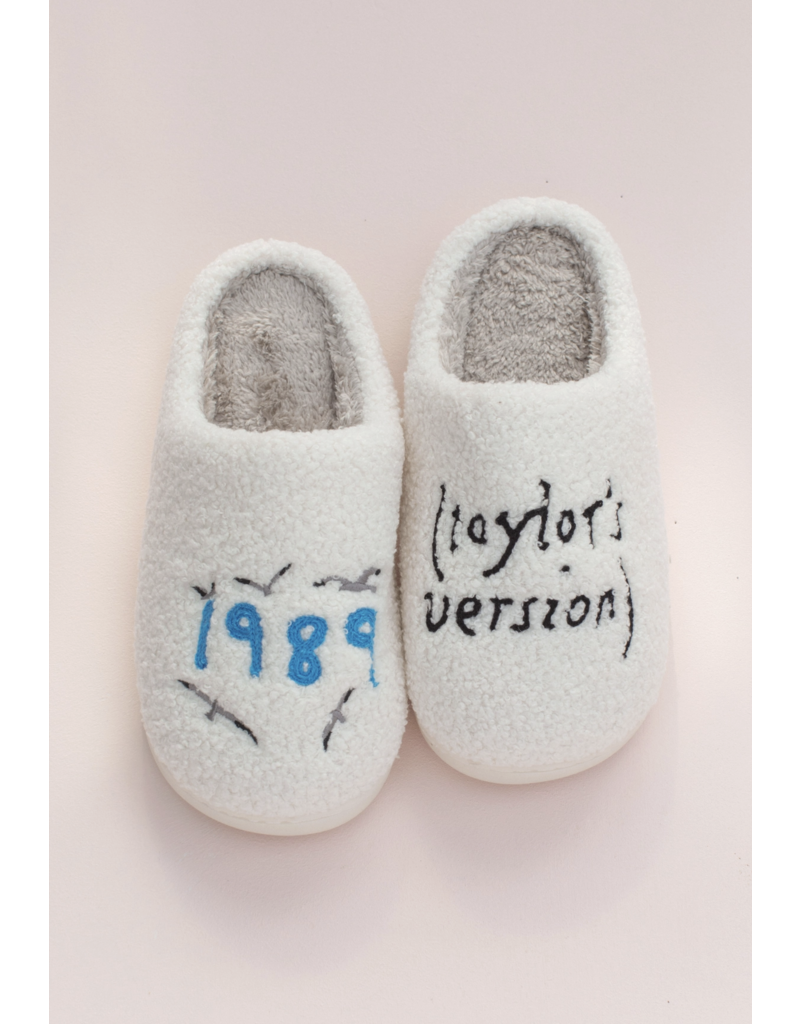 Space 46 1989 T's Version Slippers
