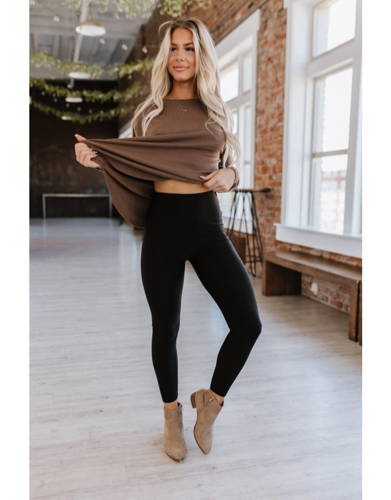 Liam & Co Felicity Black High Waist Shine Leggings (S-XL)