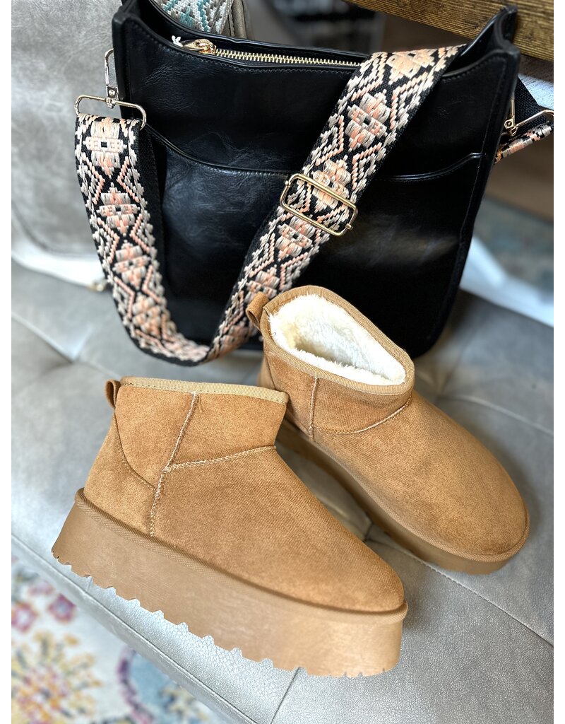 DORAH Tan Sherpa Lined Platform Boots (6-10)